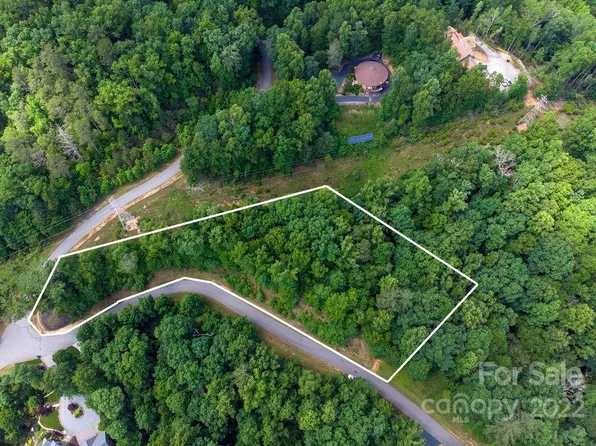 53 New Castle Rd, Brevard, NC 28712