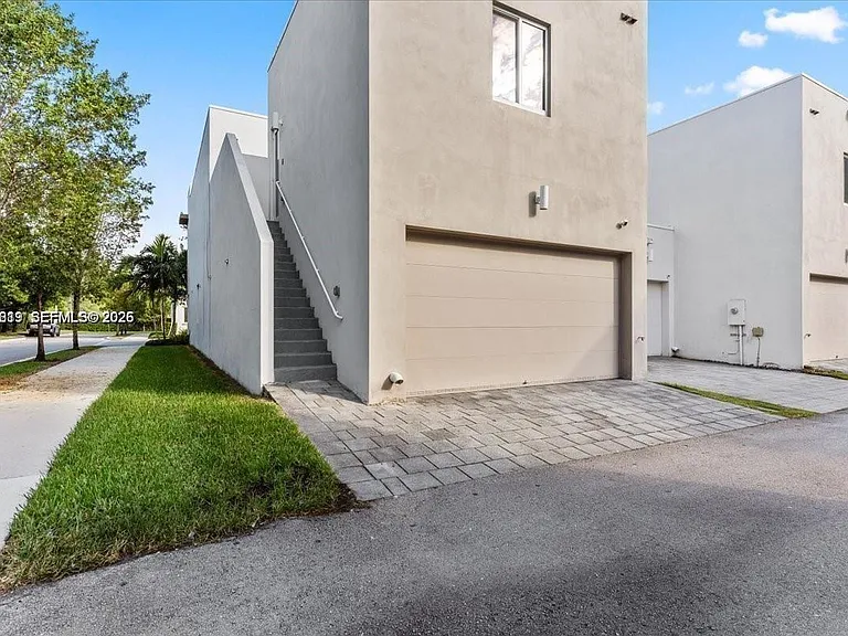 6680 NW 102nd Path — Photo 37
