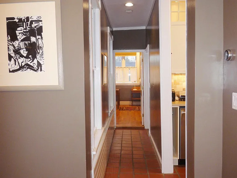 56 Kirkland St #5 — Photo 9