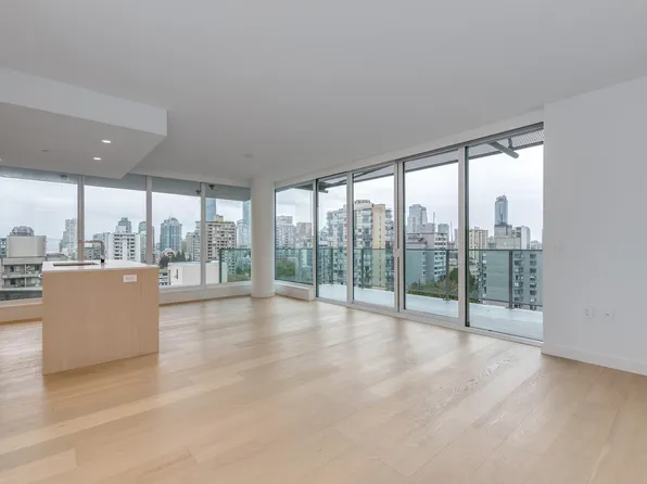 1365 Davie St #1502, Vancouver, BC V6E 1M5