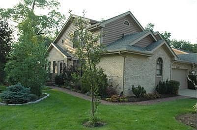 1st image of 3587 Far Hills Ave