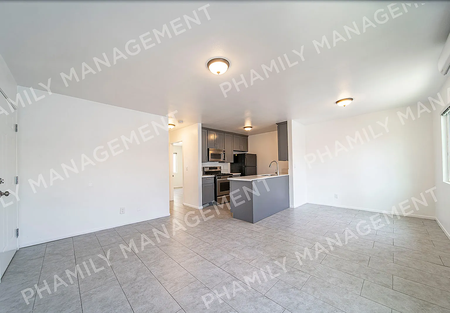 621 N Benton Way — Photo 3