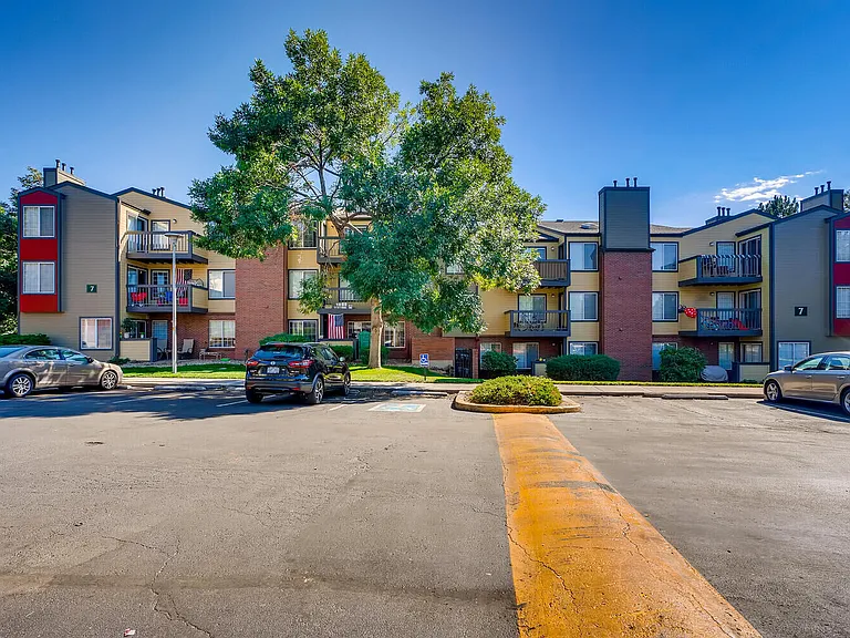 Loretto Heights — Photo 30