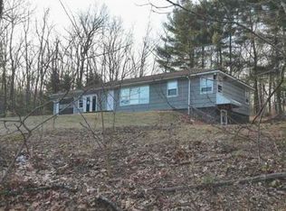 90 Swan Ave, Worcester, MA 01602