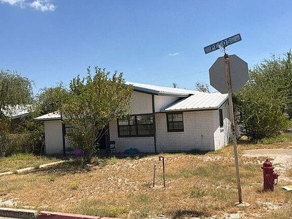 2nd image of 564 Pecos St