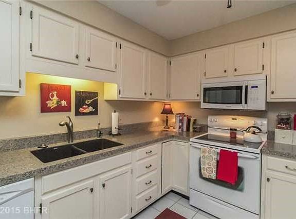 4th image of 1256 49th St Unit 5