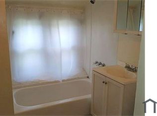 14807 Granger Rd, Maple Heights, OH 44137