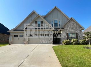 226 Perth Ct, Warner Robins, GA 31088