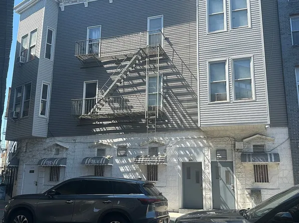 1409 Myrtle Ave, Brooklyn, NY 11237