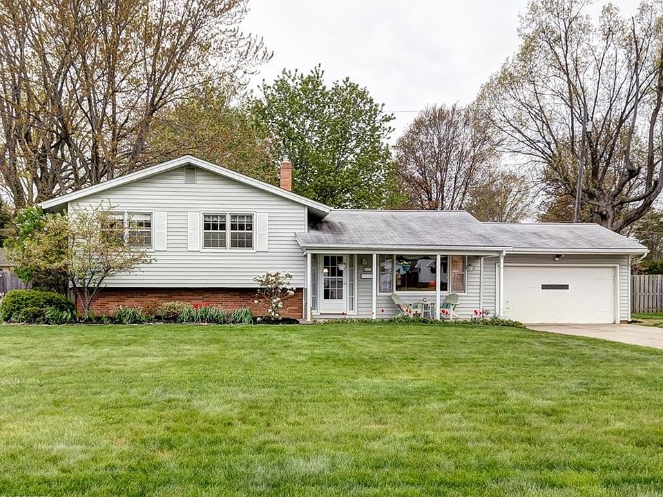 1st image of 6220 Meadowbrook Dr