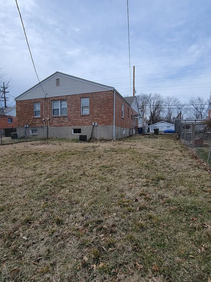 Duplex Unit for rent in Overland — Photo 3