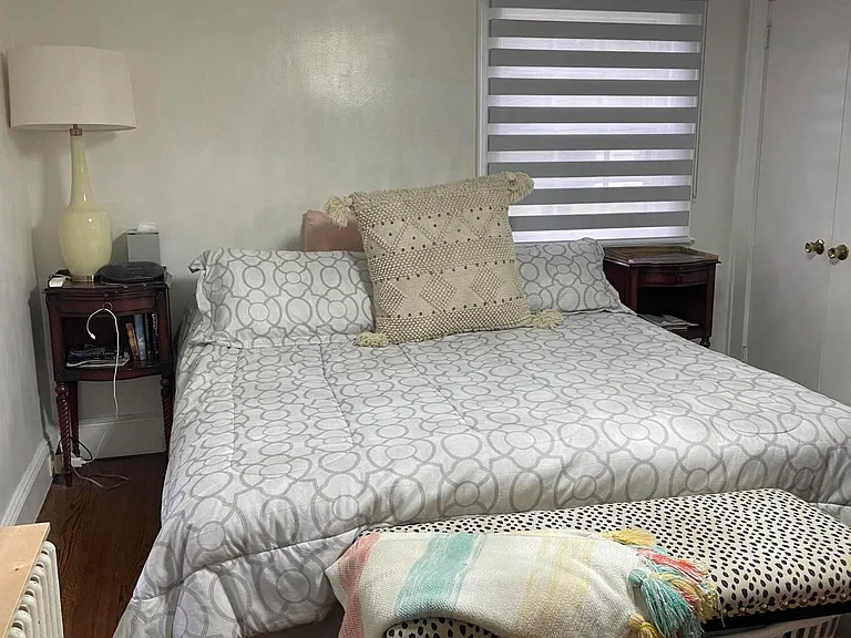 232 Jerome Ave — Photo 8