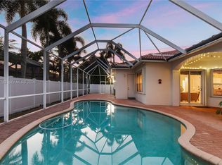Pasadena At Pembroke Shor, Pembroke Pines, FL 33027