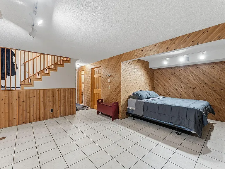 1645 Hickory Ln #1 — Photo 21