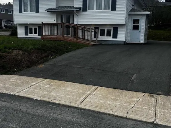 76 Beacon Hill Crescent, St. John's, NL A1S4S5
