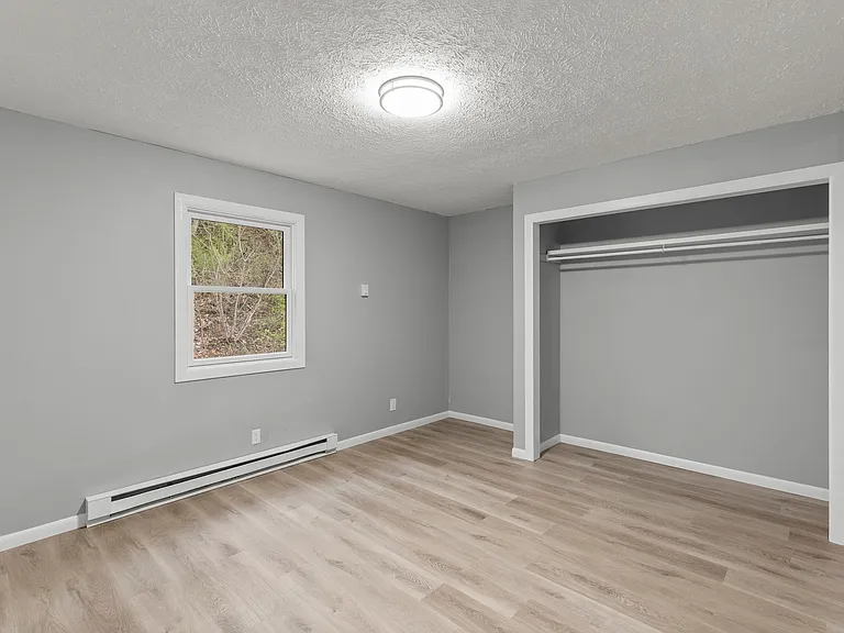 Fowler Apartments — Photo 8