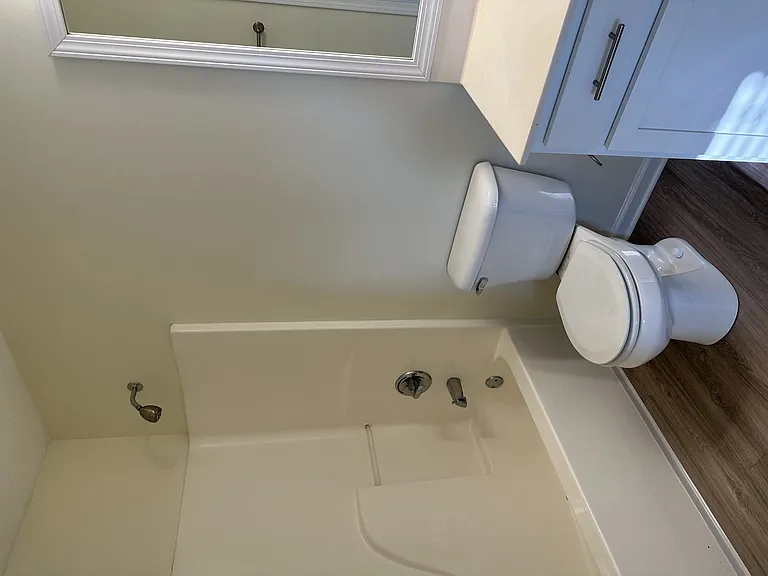 Ravenwood Glen — Photo 15