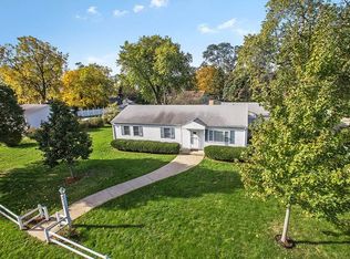 2419 Chevy Chase Dr, Joliet, IL 60435