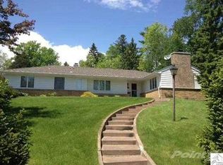 3401 E 1st St, Duluth, MN 55804