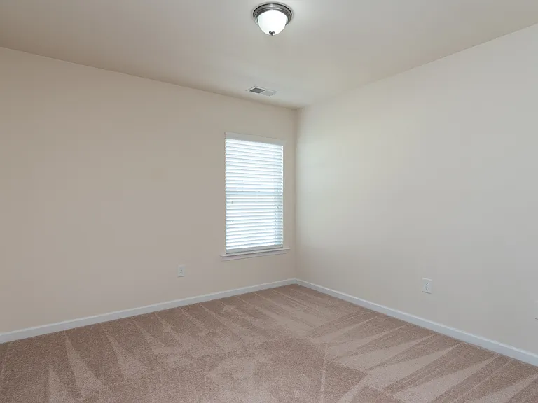 114B Clarendon St — Photo 22