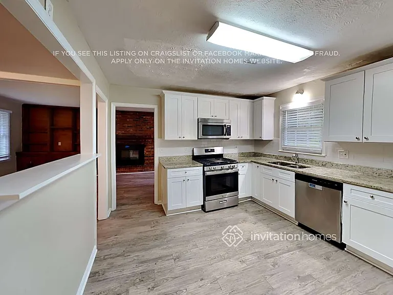 5675 Elmtree Dr — Photo 7