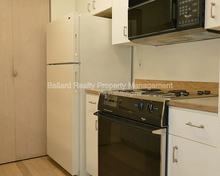 2244 13th Ave W #215 — Photo 8