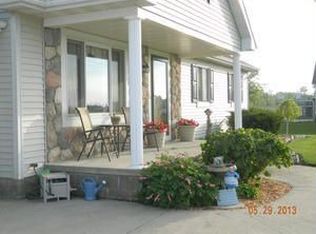 785 W Miller Rd, Sandusky, MI 48471