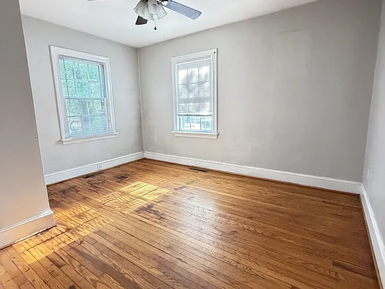 3885 McWhorter St — Photo 10