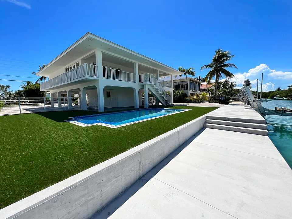 244 W Seaview Dr