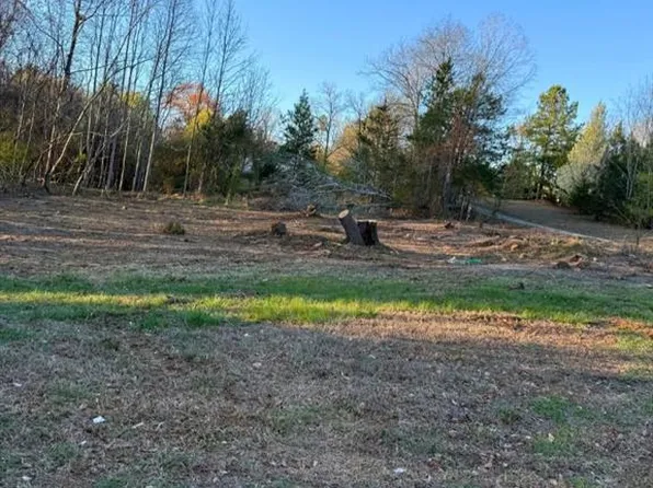 2034 Sabrina Lake Ct, Winston Salem, NC 27127