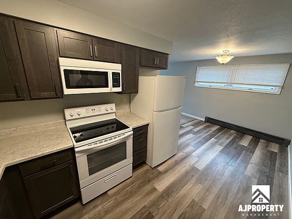 5th image of 1015 S Duluth Ave APT 2