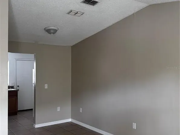 5529 La Salle Ct, New Port Richey, FL 34652