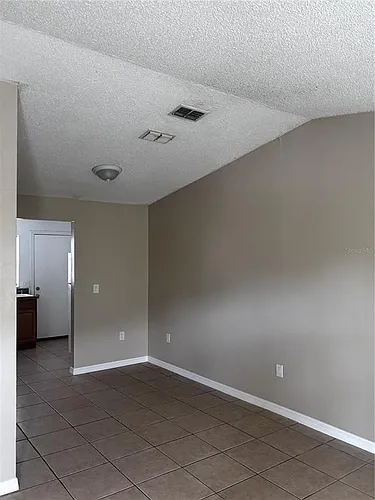 5529 La Salle Ct Photo 1