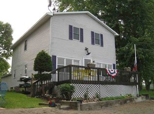 2855 S Meek Dr, Pleasant Lake, IN 46779