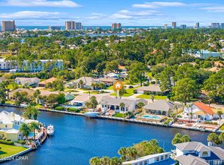 443 Wahoo Rd, Panama City Beach, FL 32408