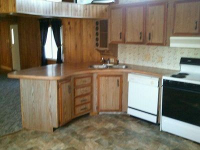 318 Eveningside Dr, Emporia, KS, 66801