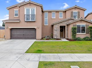 3227 W Stewart Ave, Visalia, CA 93291