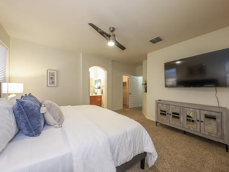 5465 N Bramble Brook Ln — Photo 8