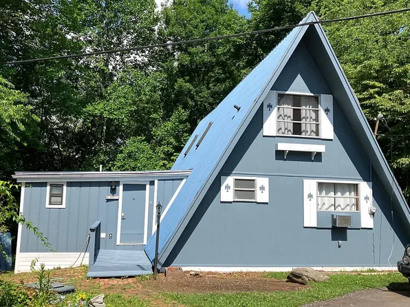 56 Chalet Vlg #T, Lake Santeetlah, NC 28771