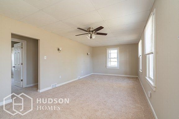 4th image of 573 Taylor Ave