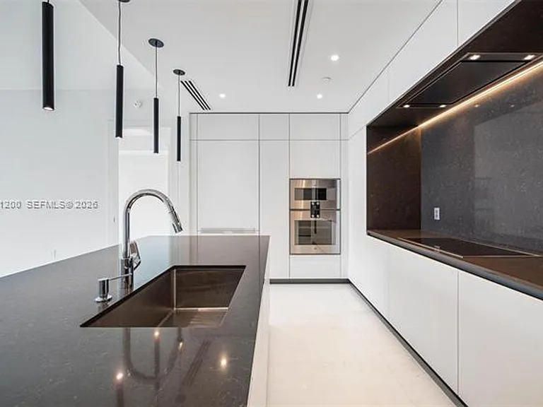 300 Biscayne Boulevard Way #2906W — Photo 6