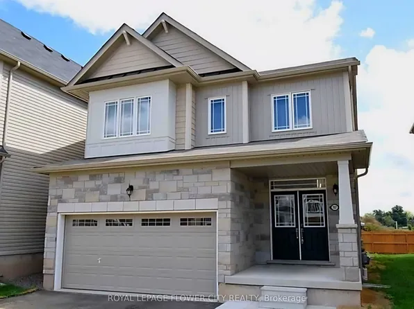7657 Hackberry Trl, Niagara Falls, ON L2H 0P1