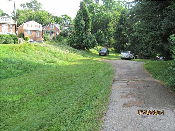 3rd image of 2935 Wildwood Ave