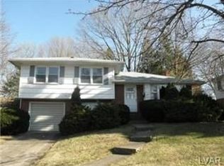 3092 Shakespeare Rd, Bethlehem, PA 18017