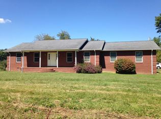 56 McCowan Dr, Corbin, KY 40701
