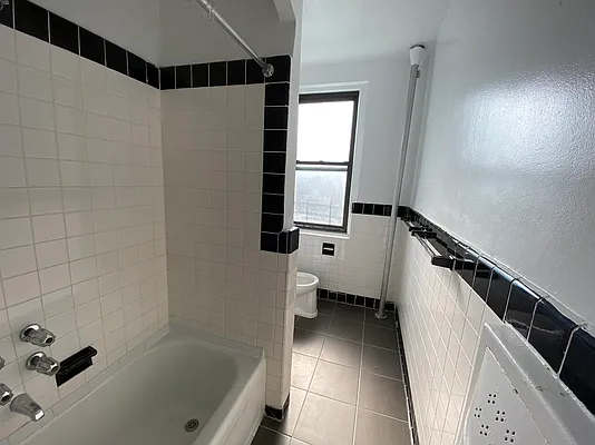 Rented by Contact Realty | media 22