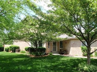 17363 Brook Crossing Dr, Orland Park, IL 60467