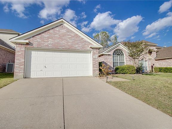 3rd image of 1337 Mill Wood Ln