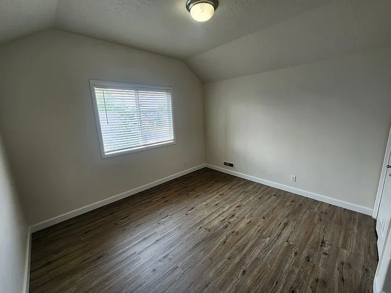 2249 White Hawk — Photo 11