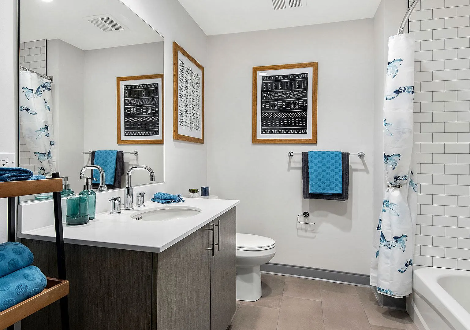 Wrigleyville Lofts — Photo 4